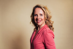 foto van Wendelien Wouters, trainer, dagvoorzitter, programmamaker
